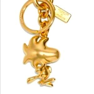 Coach Woodstock metal keychain NEW